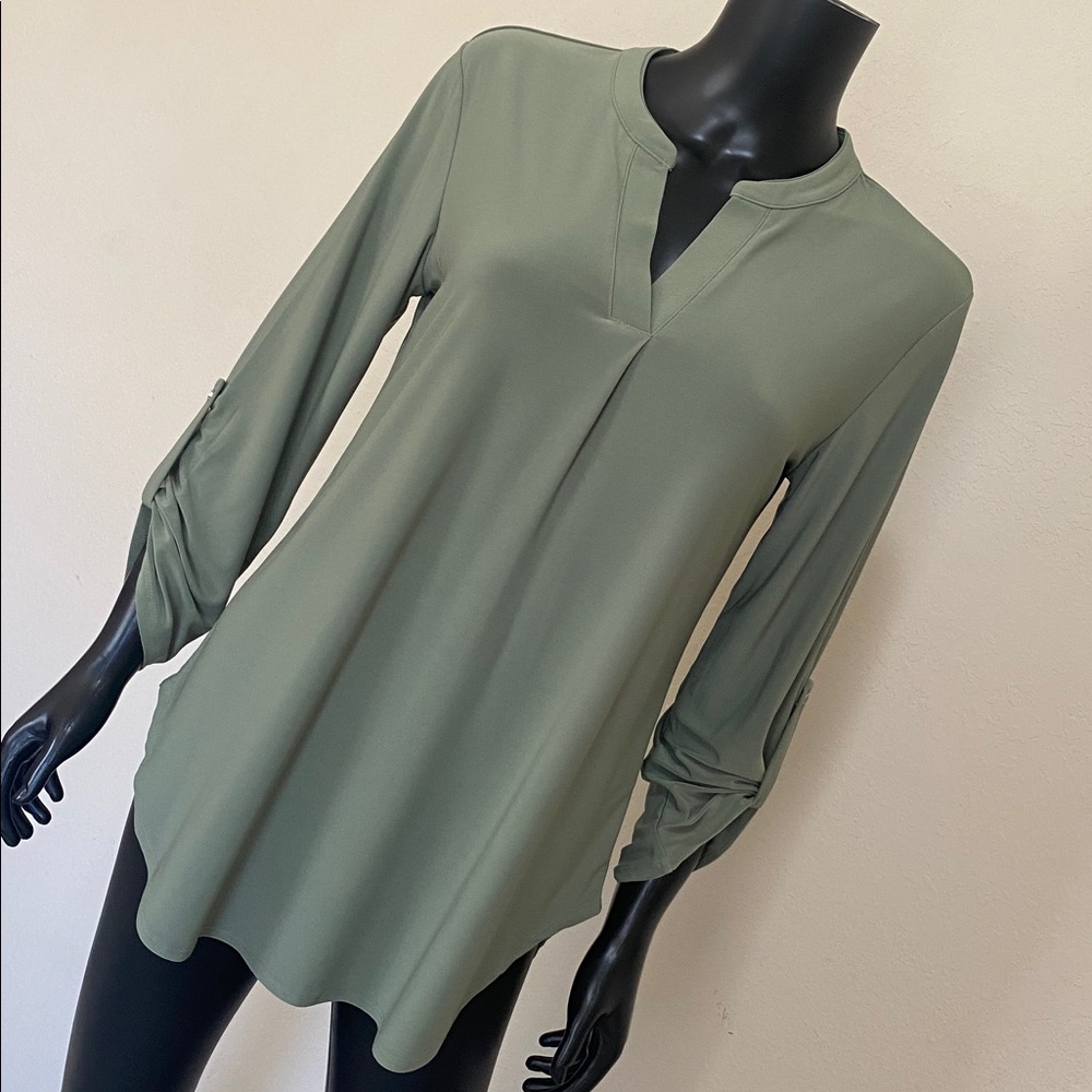 Cato Sage Green Split V-Neck High Low Tunic NWTs